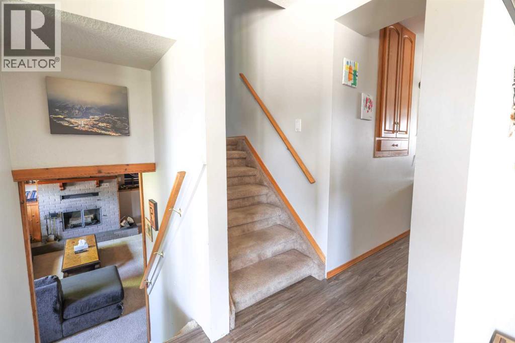 5739 55 Street - 13