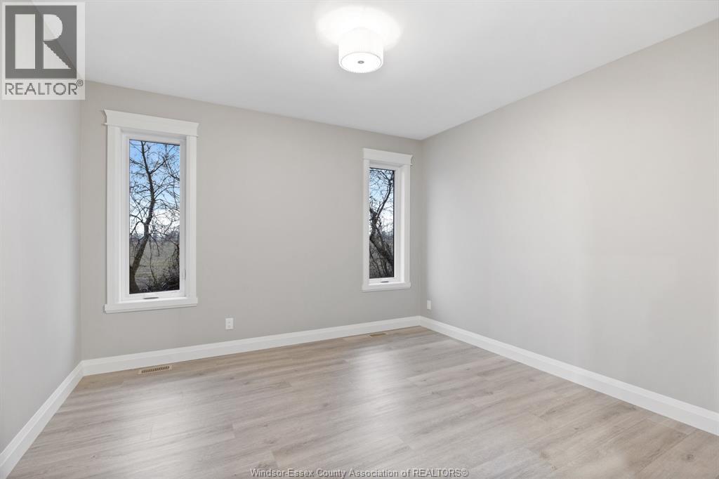 77 PEREIRA DRIVE - 15