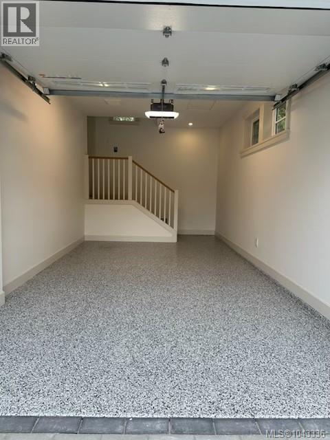 2456 Plumer St, Oak Bay