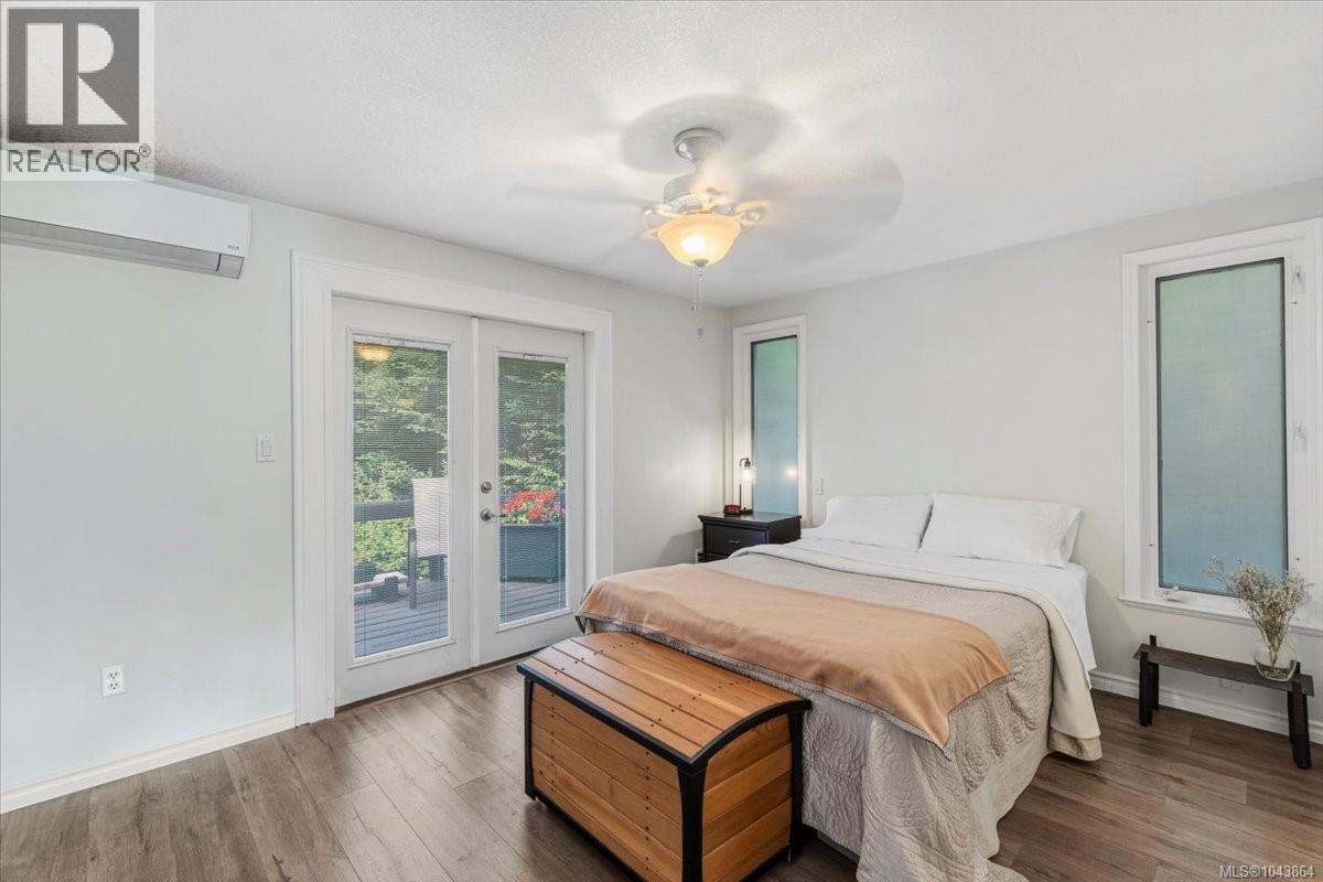 381 Dunsmuir Rd - Image 19