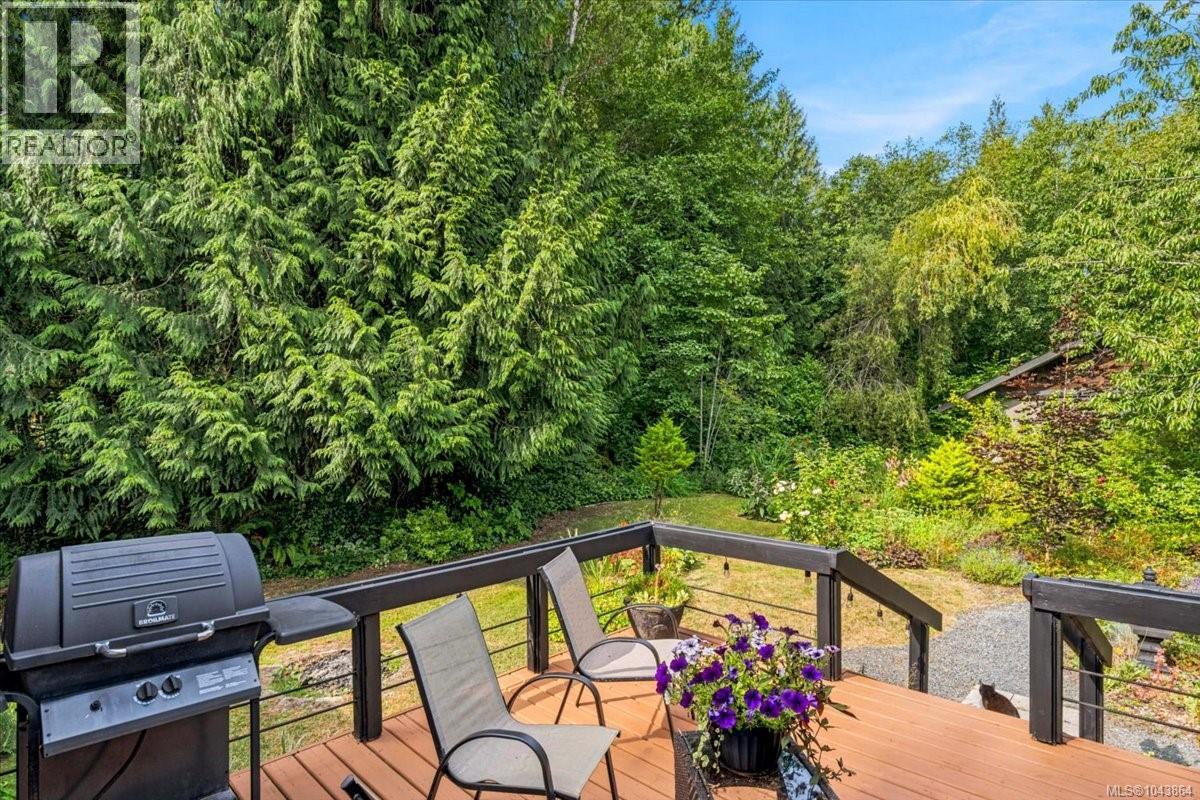 381 Dunsmuir Rd - 54