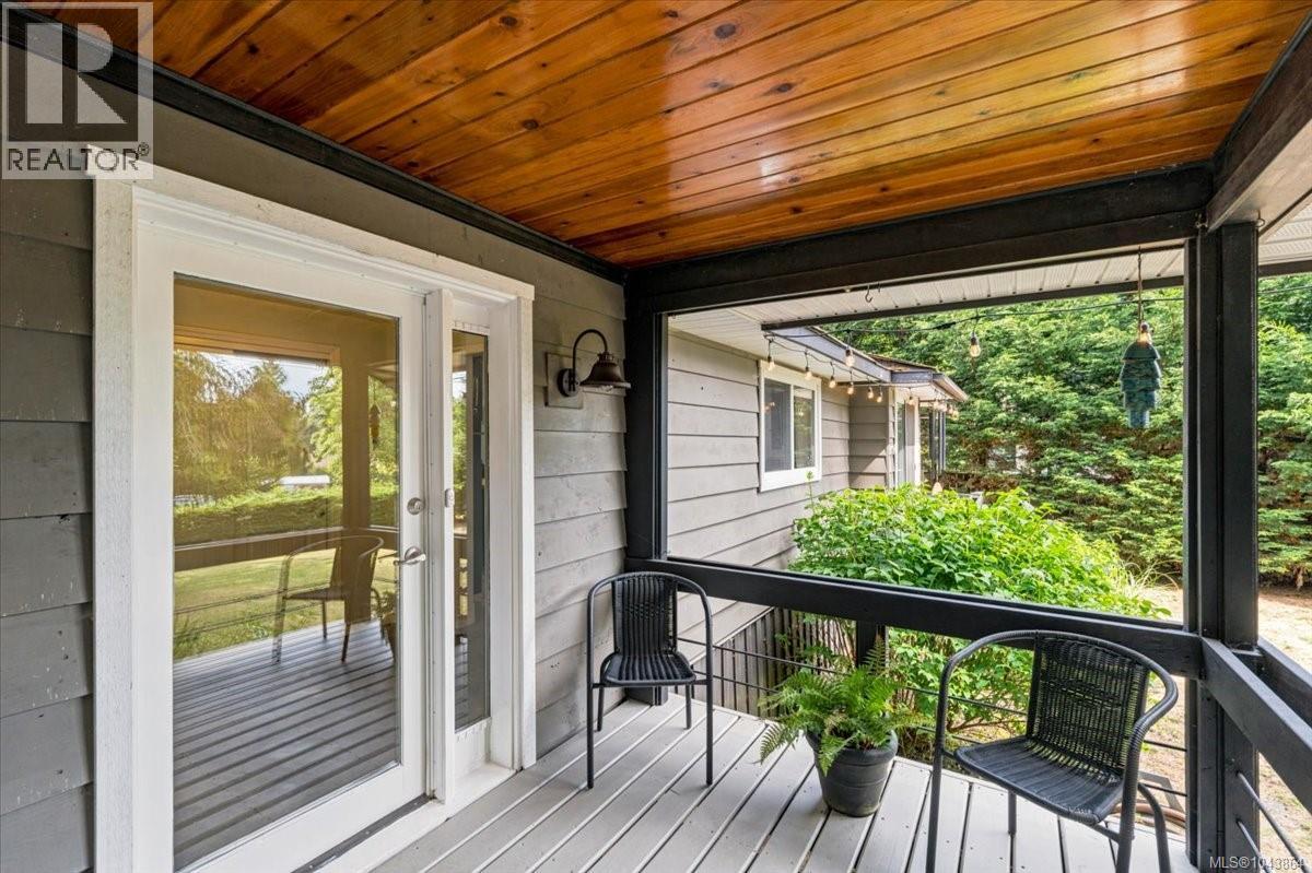 381 Dunsmuir Rd - 60