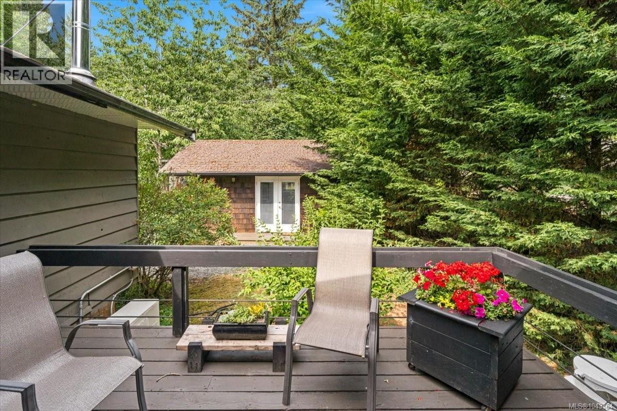 381 Dunsmuir Rd - Image 61