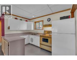2615 Nicola Avenue, Coalmont Tulameen, BC V0X1W0 Photo 11