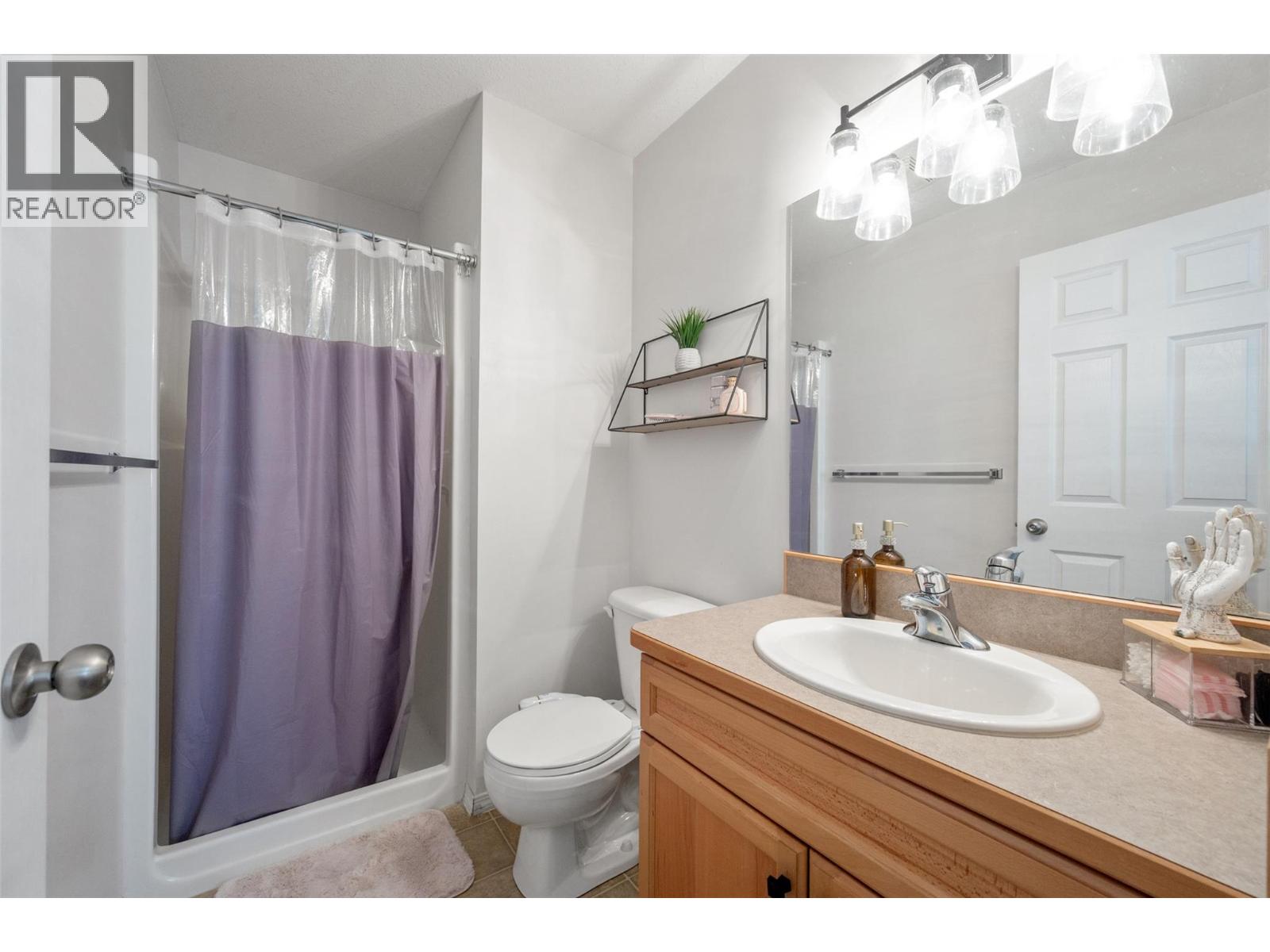 7915 Hespeler Road Unit# 26, Summerland