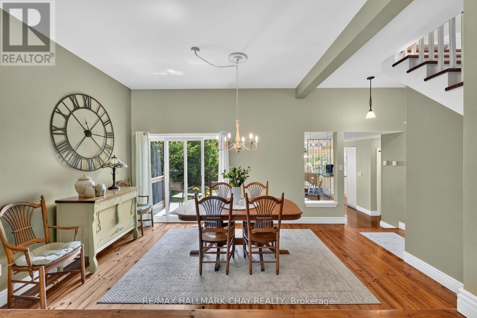 2289 LAKESHORE ROAD E - 29