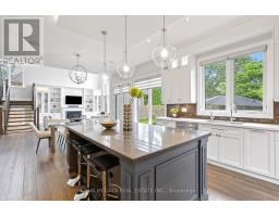 390 Sandhurst Drive, Oakville, ON L6L4L3 Photo 14