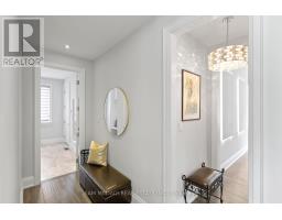 390 Sandhurst Drive, Oakville, ON L6L4L3 Photo 16