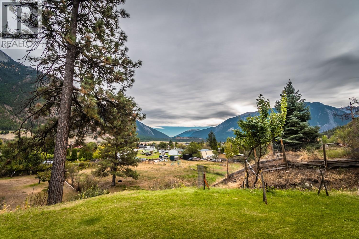 475 Davidson Crescent - 45