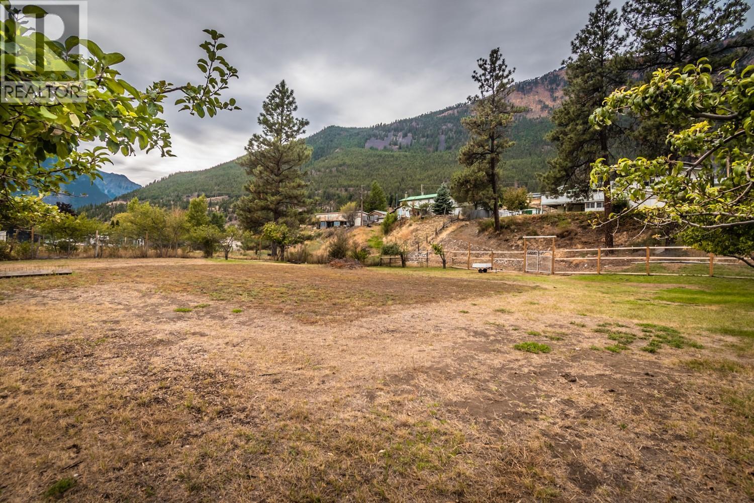 475 Davidson Crescent - 31