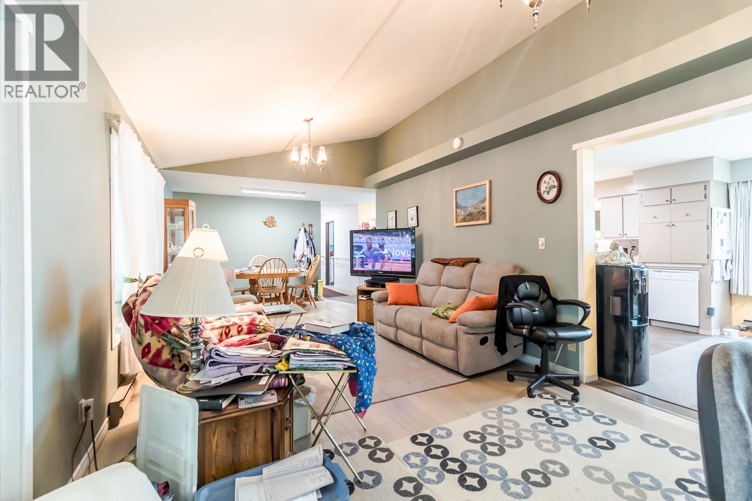 475 Davidson Crescent - 26