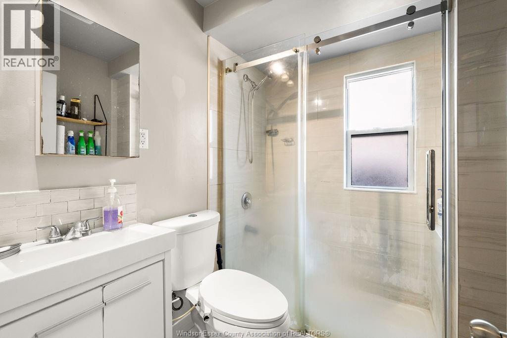 2446 Alexis - Image 11