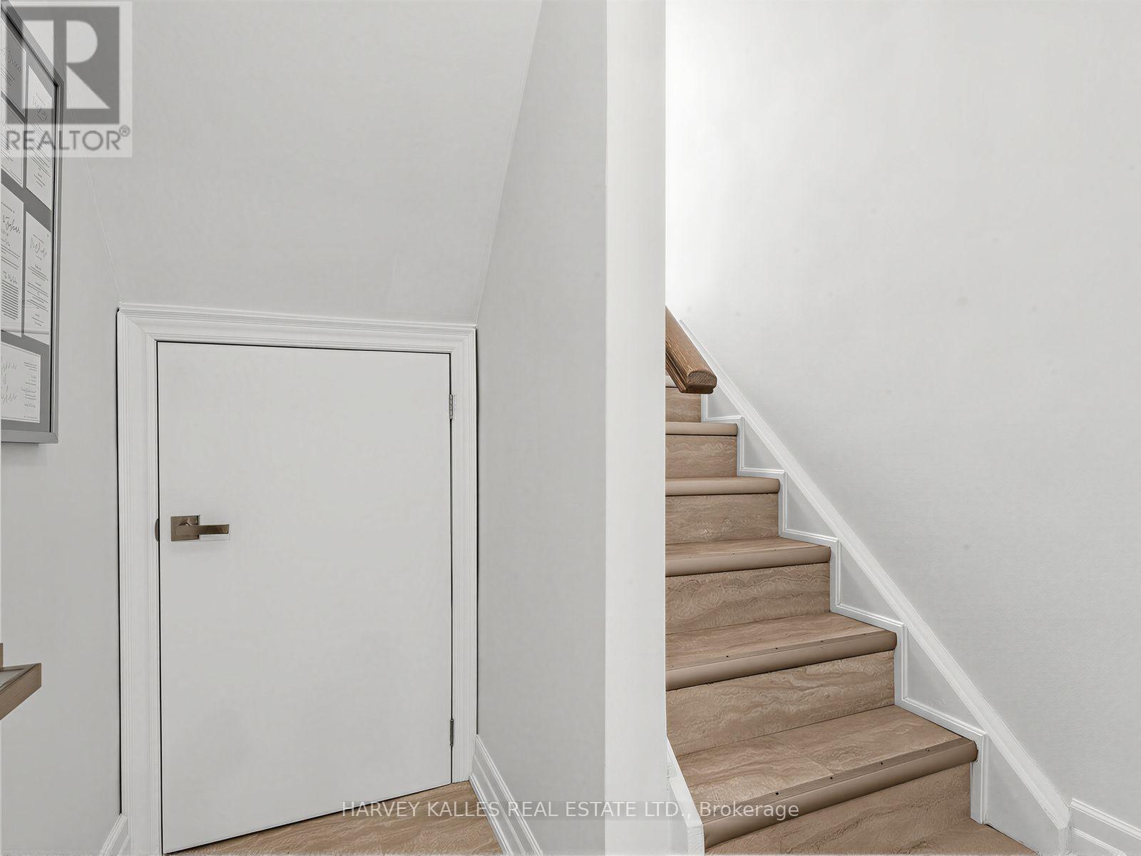 237 SEARLE AVENUE - 37