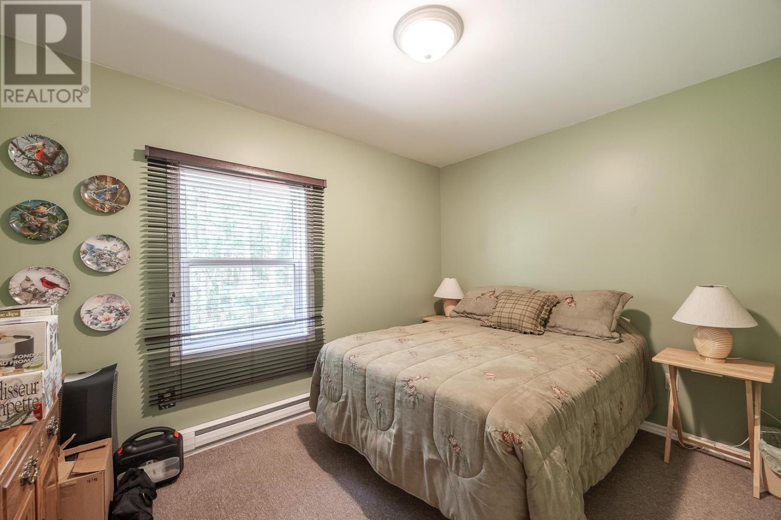 2114 Four Seasons DR - 14