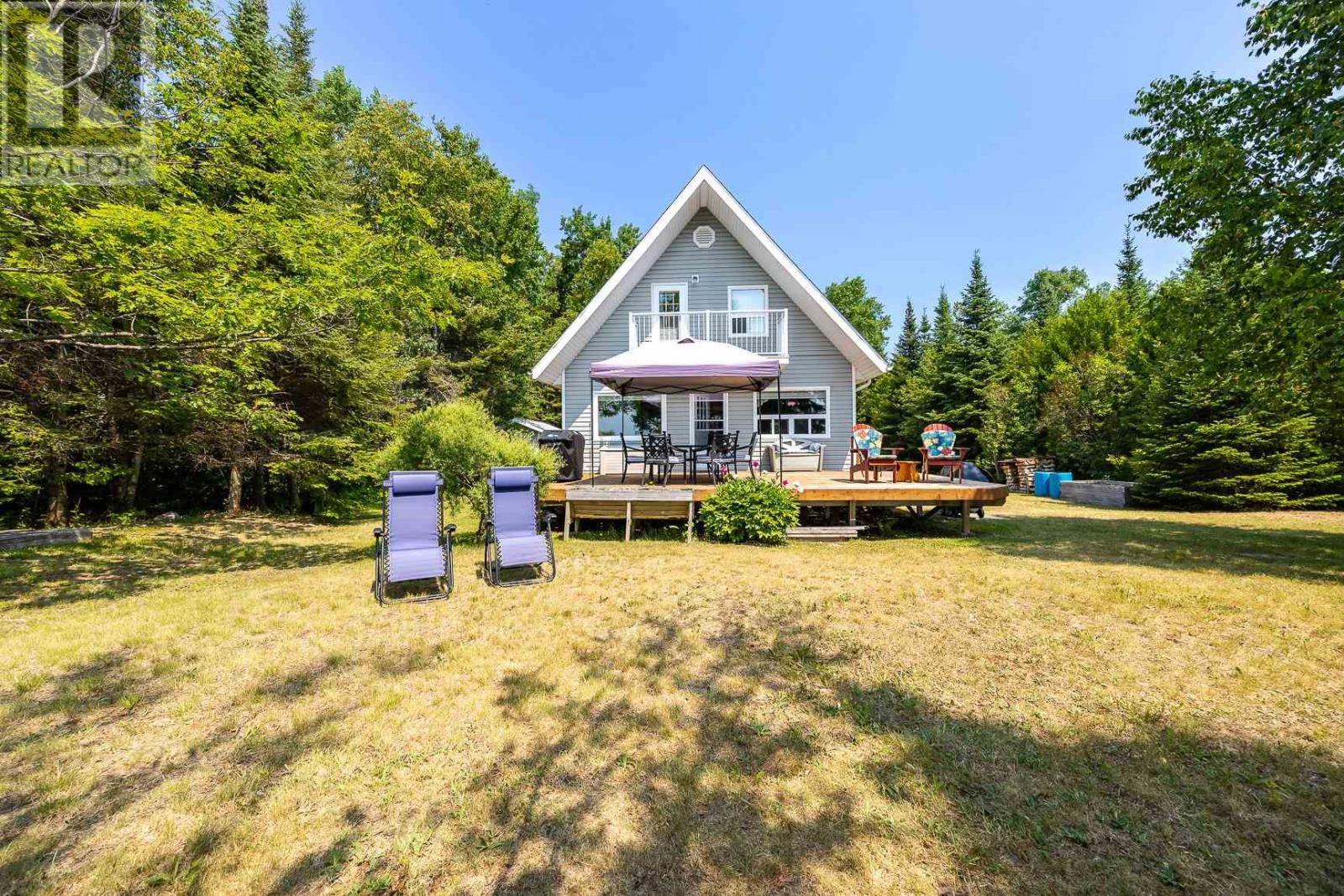 2114 Four Seasons DR - 4