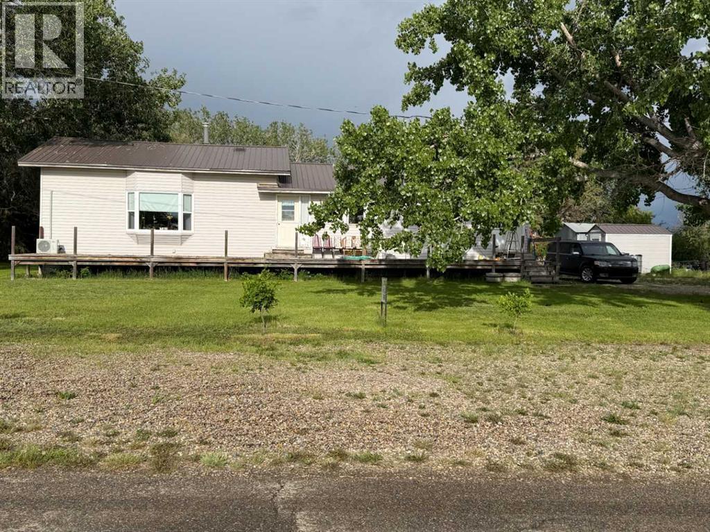 421 Retzke Street - 1