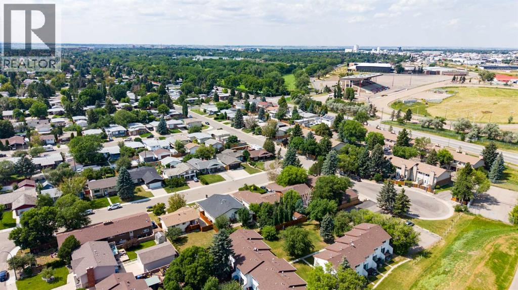1031 Cameron Road S - 31