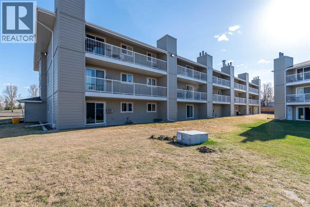 #109B 3007 57A Avenue - 18