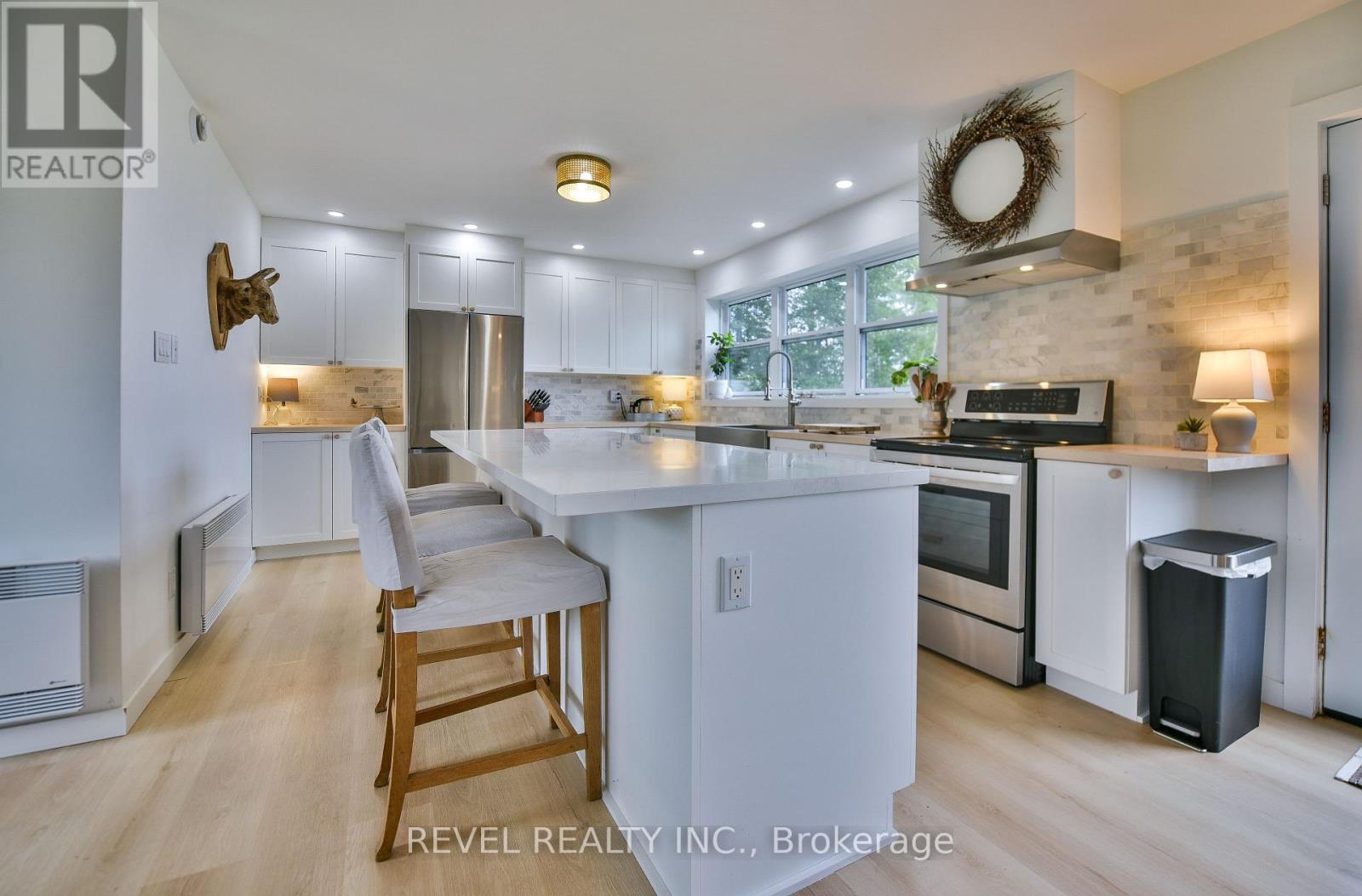 767 LECLAIR AVENUE - 3
