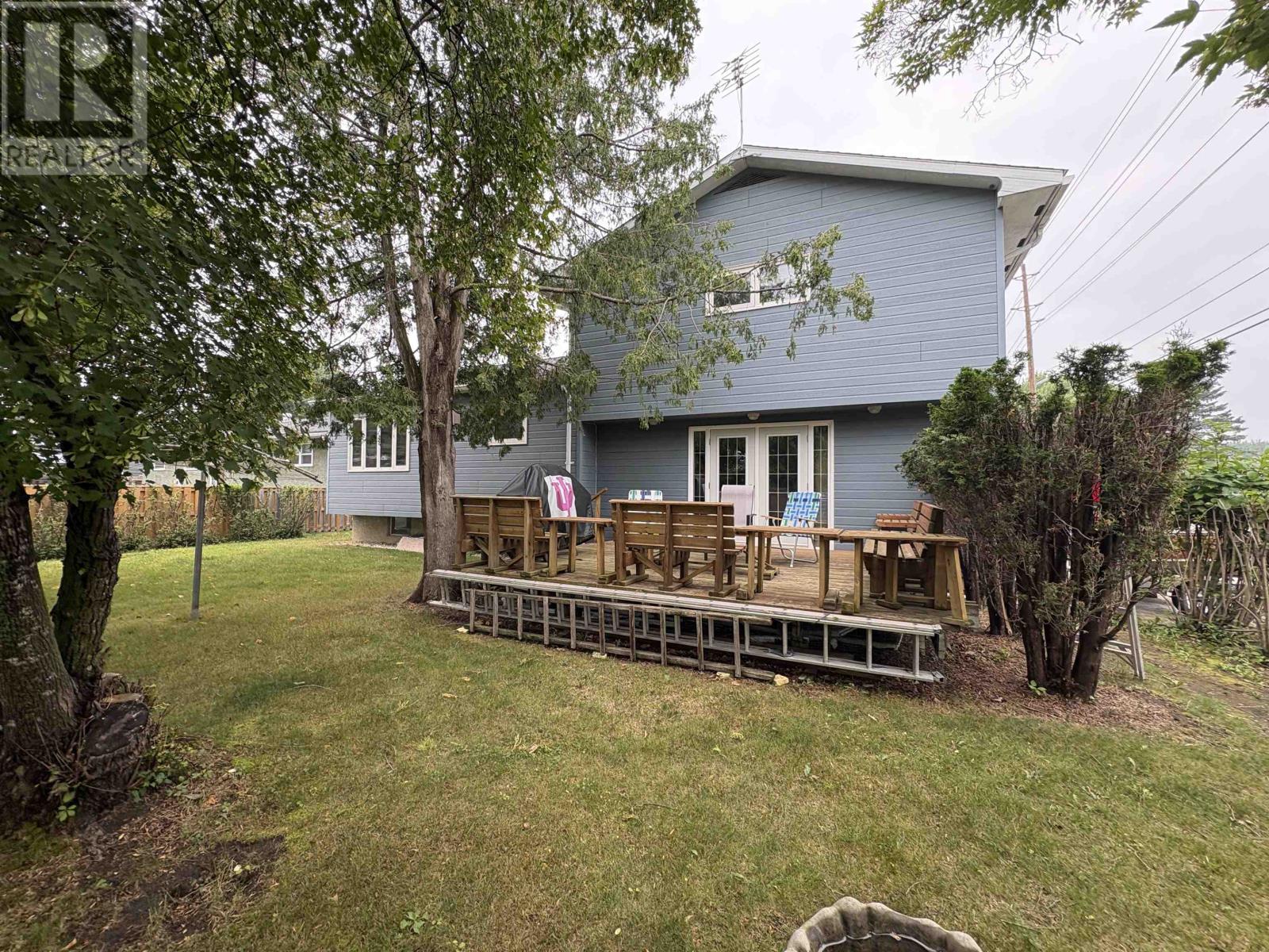 952 Russell BAY - 38