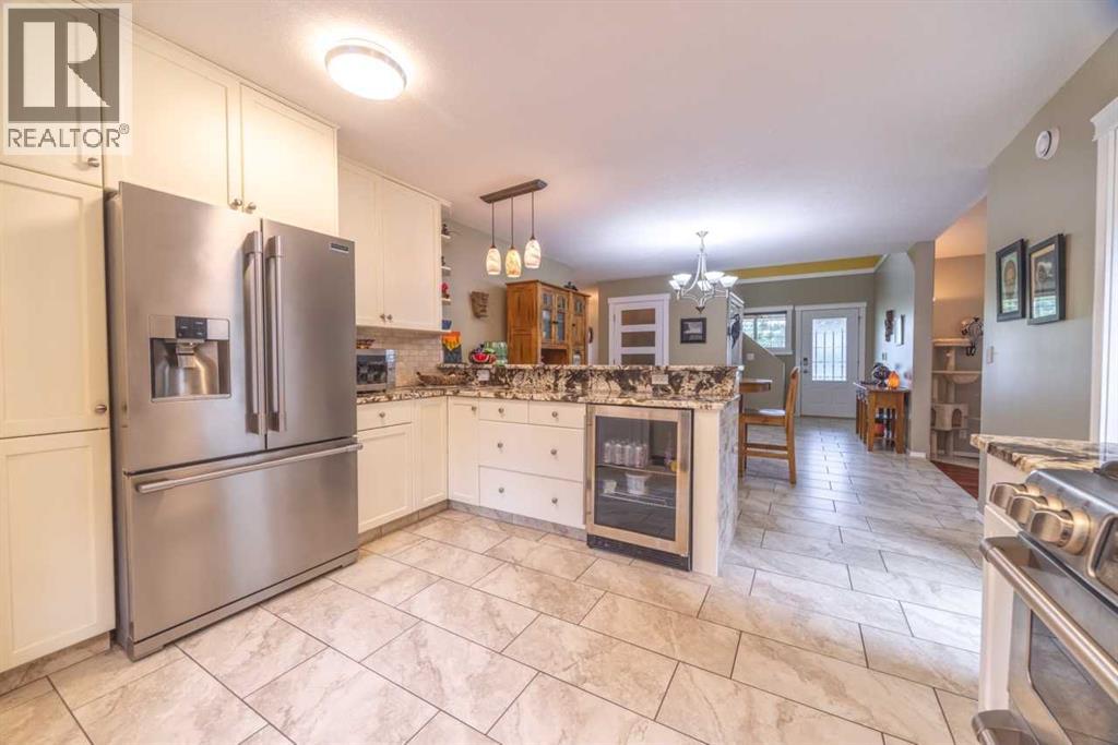 111-5241 Township Road 325A - 10