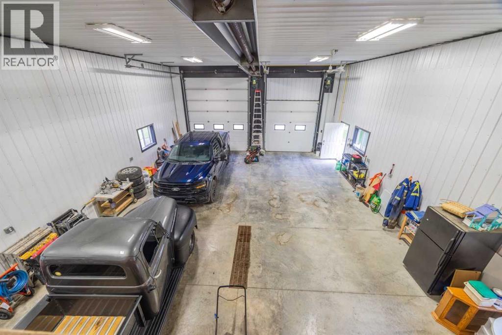 111-5241 Township Road 325A - 38