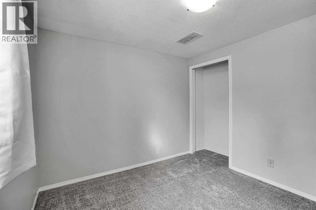 #6 6404 4A Street NE - 30