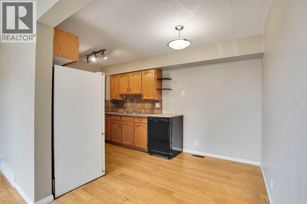 #6 6404 4A Street NE - 10