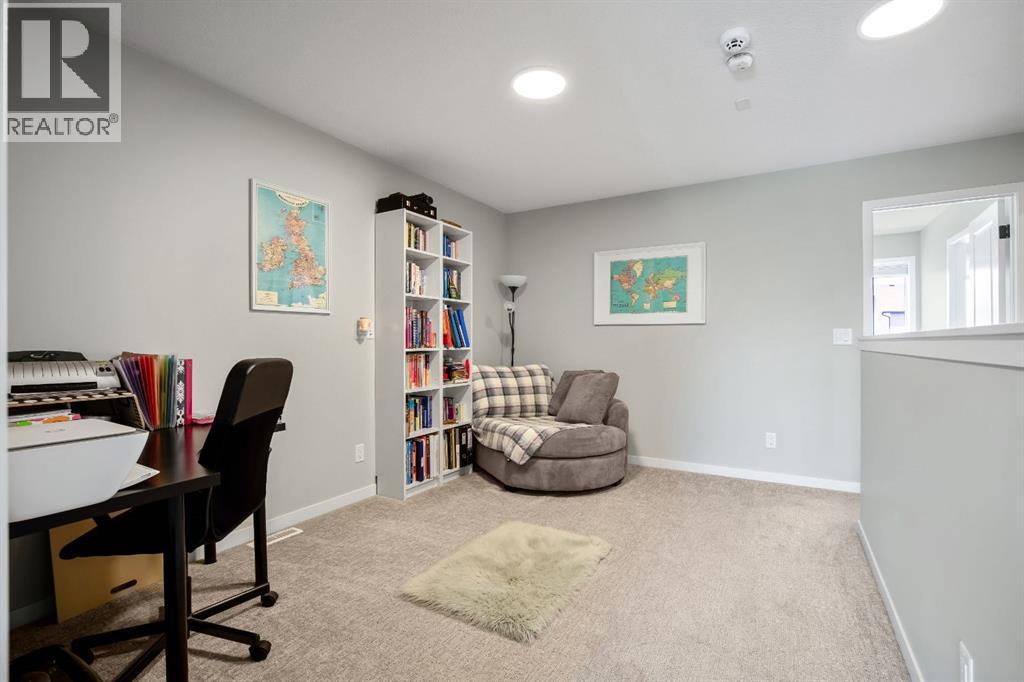 30 WOLF Crescent - 22