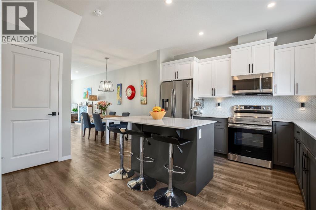 30 WOLF Crescent - 16