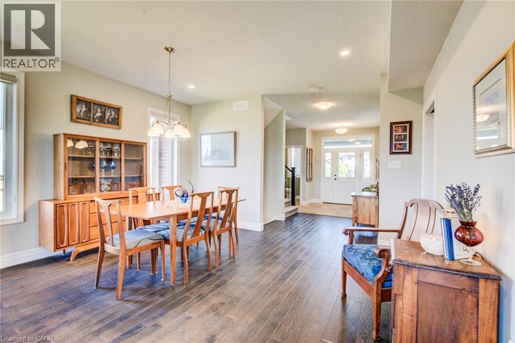 42 GELLERT Drive - 13