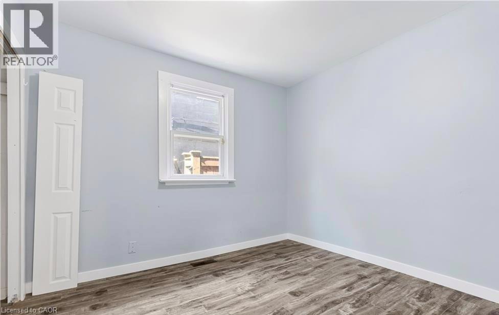 235 HAMILTON Road - 21