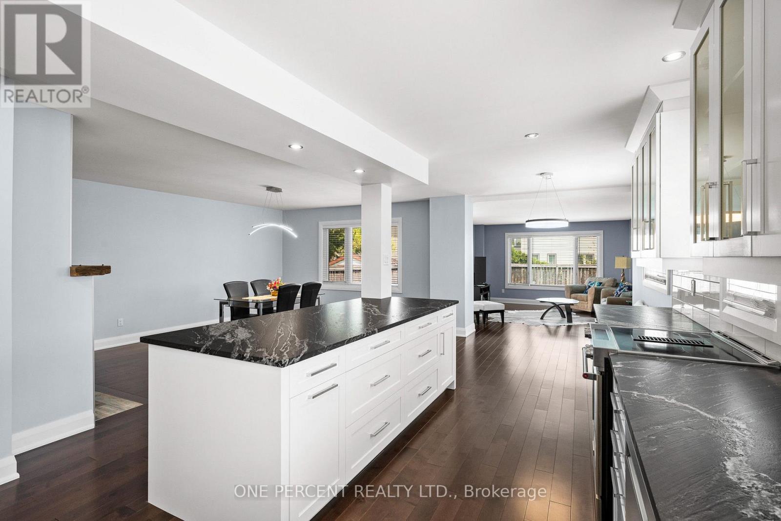 8 RASTILA CRESCENT - Image 14