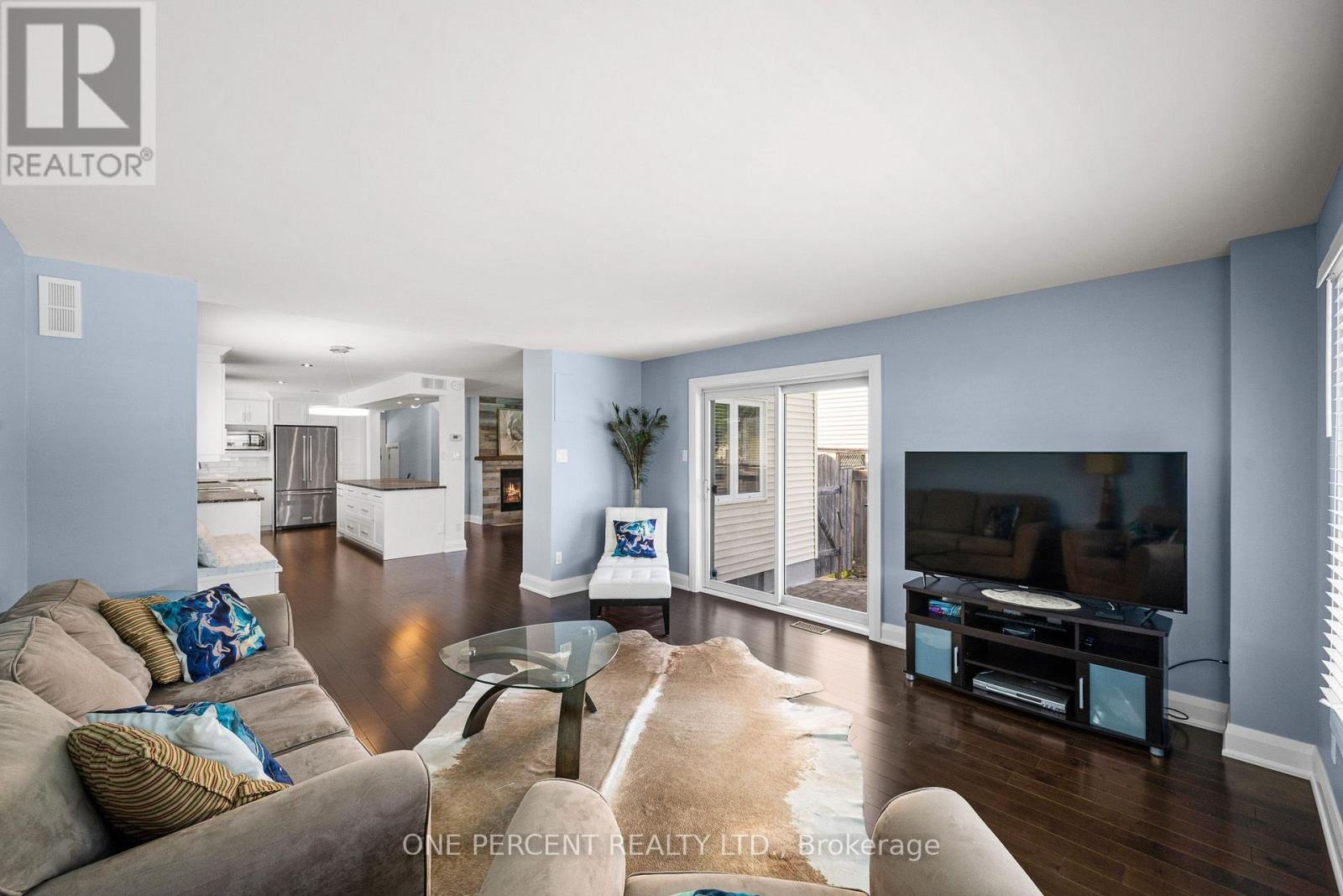 8 RASTILA CRESCENT - Image 17