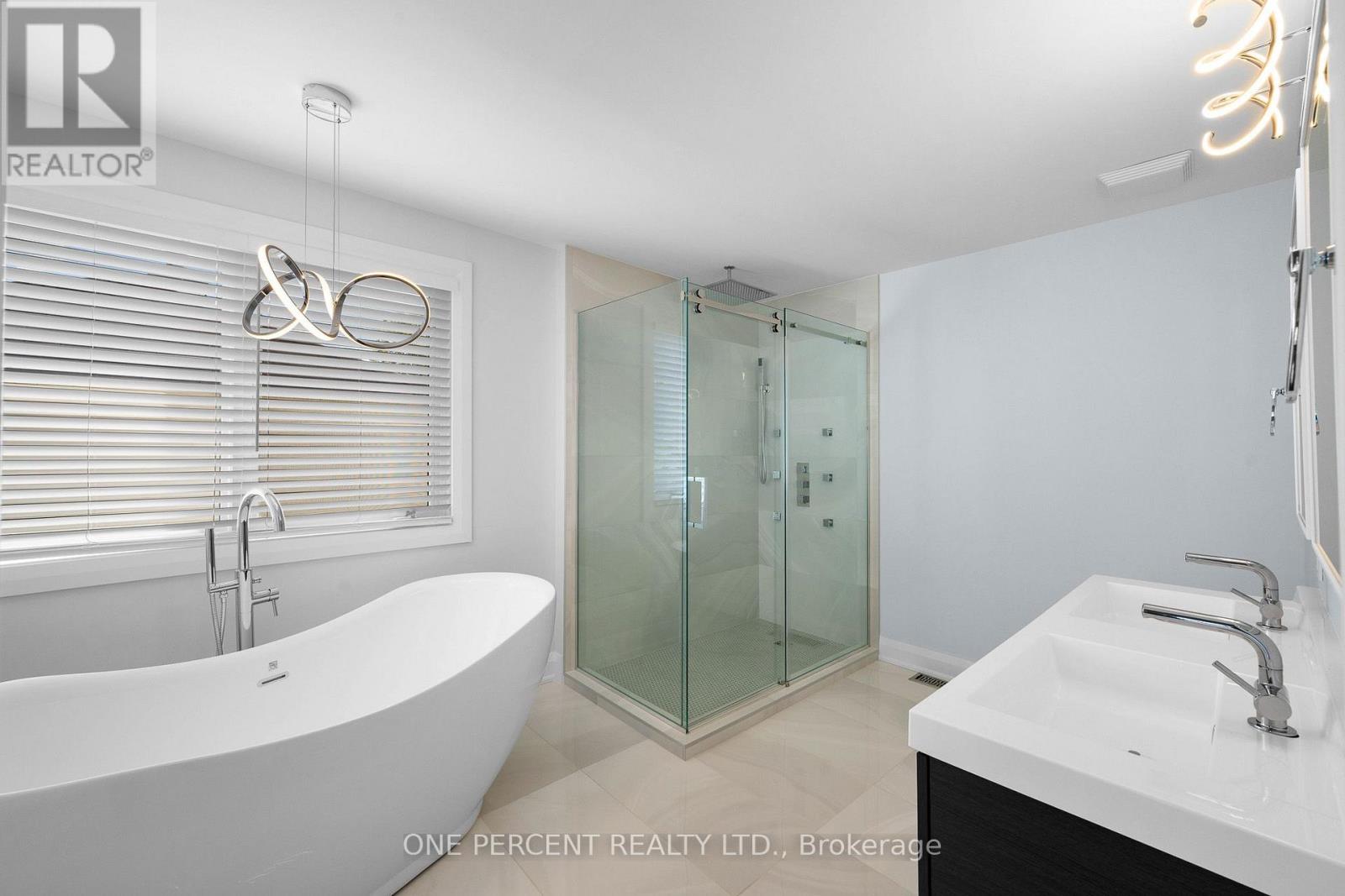 8 RASTILA CRESCENT - Image 26