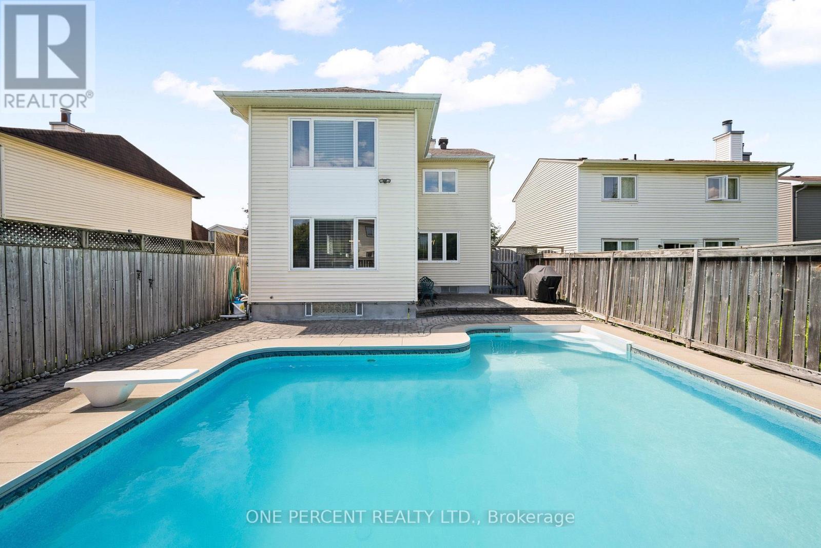 8 RASTILA CRESCENT - Image 41