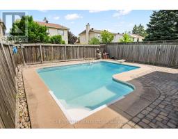 8 Rastila Crescent, Ottawa, ON K1T2C6 Photo 40