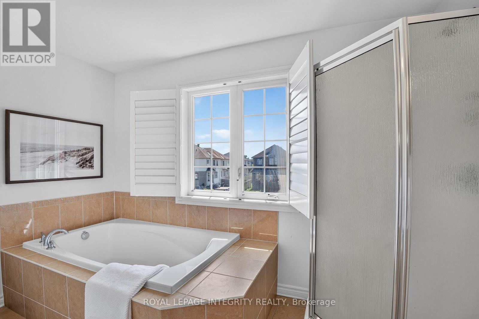 275 KIWANIS COURT - 17