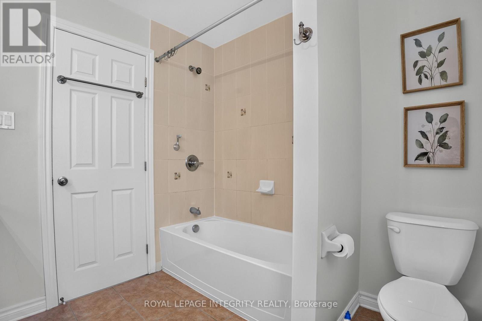 275 KIWANIS COURT - 21