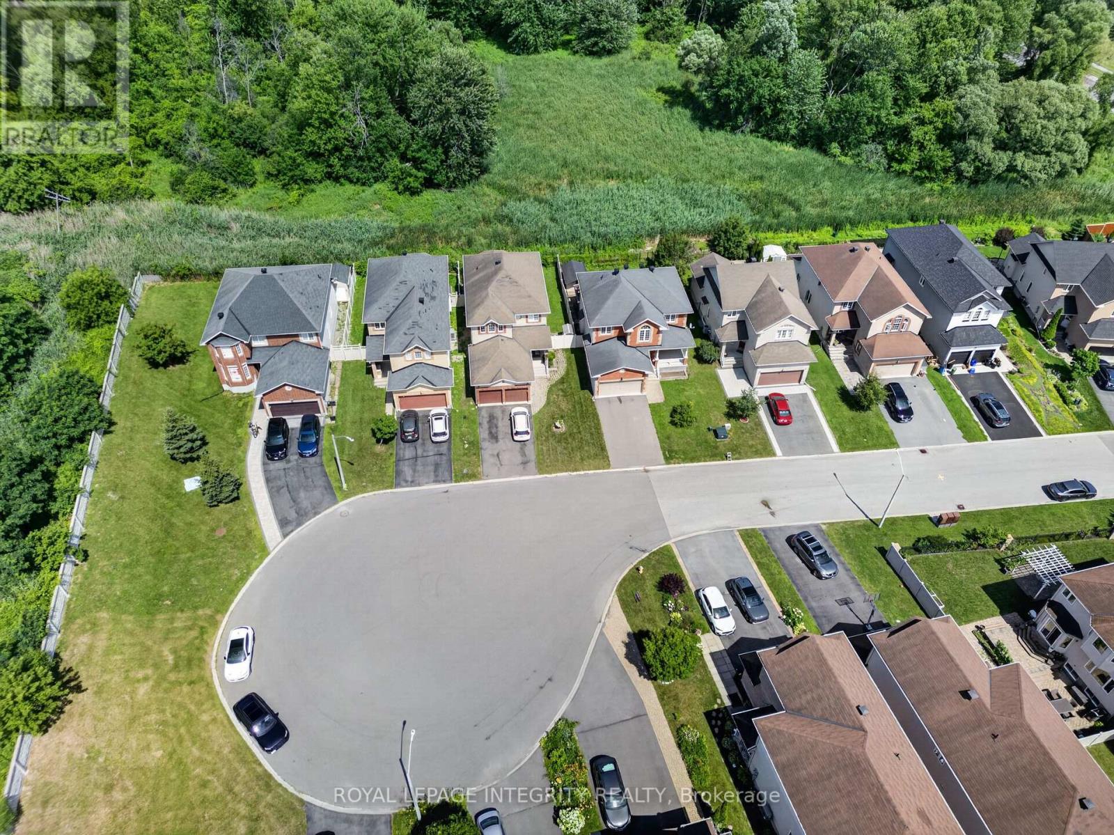 275 KIWANIS COURT - 34