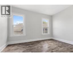 235 Hamilton Road, London, ON N5Z1P9 Photo 7