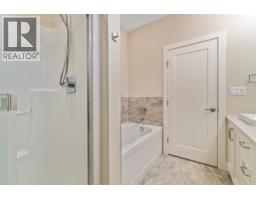 2251 14 Avenue Se, Salmon Arm, BC V1E0E7 Photo 47