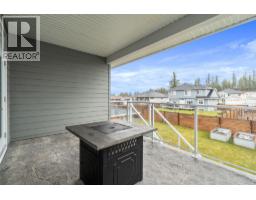 Living room - 2251 14 Avenue Se, Salmon Arm, BC V1E0E7 Photo 14