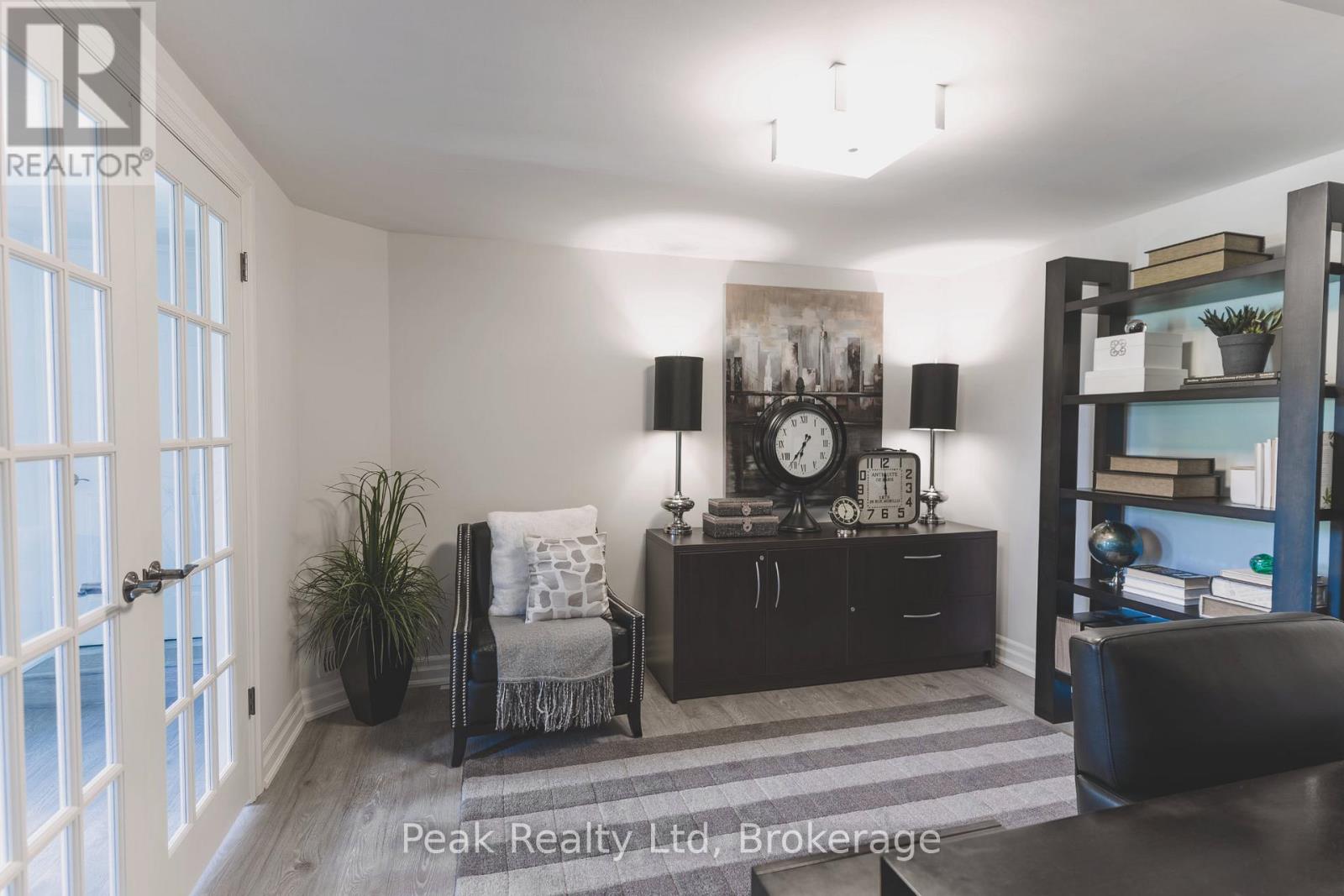 115 KENNEDY ROAD - Image 30