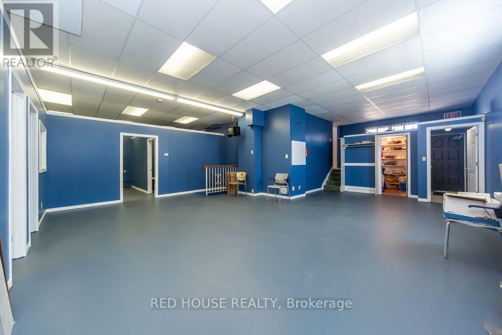 658 VAUGHAN ROAD - 10