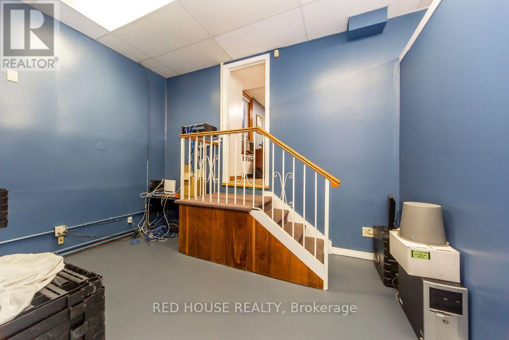 658 VAUGHAN ROAD - 15