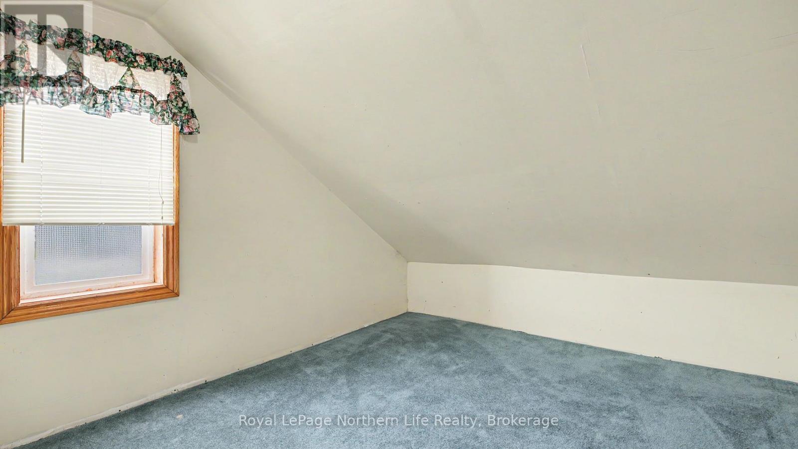 1230 DOUGLAS STREET - 36
