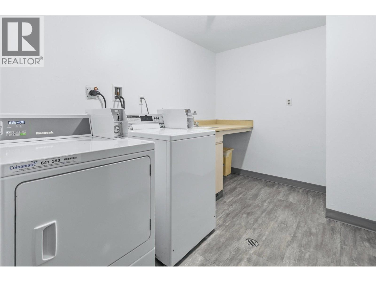2 Bed, 1 Bath Apartment for Sale in Vancouver – 201 1622 FRANCES STREET, Vancouver – MLS# R3149076 - Image 26