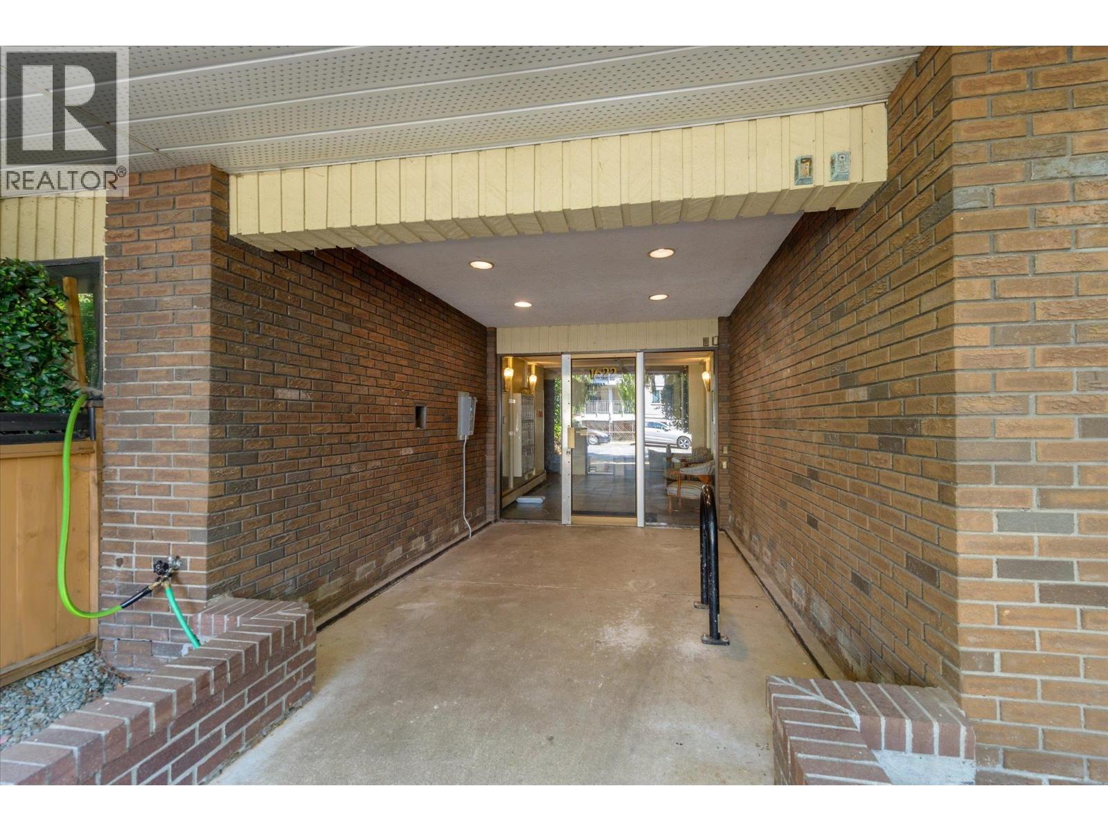 2 Bed, 1 Bath Apartment for Sale in Vancouver – 201 1622 FRANCES STREET, Vancouver – MLS# R3149076 - Image 29