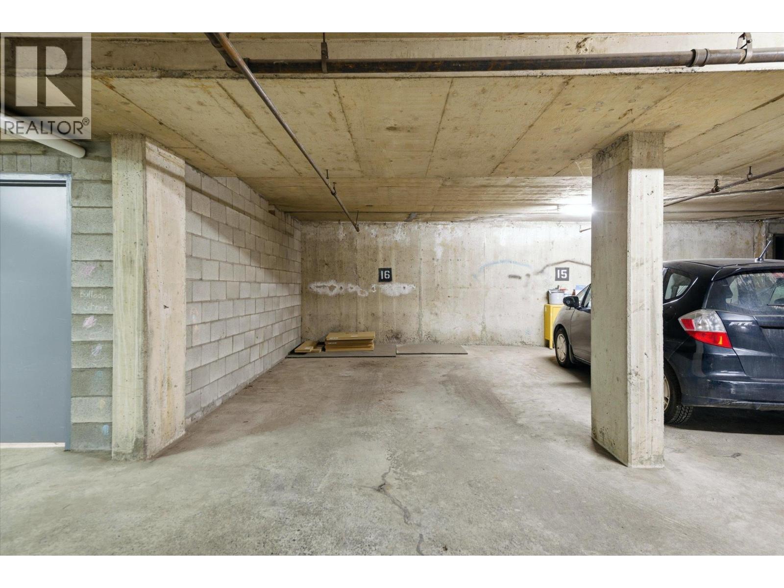 2 Bed, 1 Bath Apartment for Sale in Vancouver – 201 1622 FRANCES STREET, Vancouver – MLS# R3149076 - Image 31